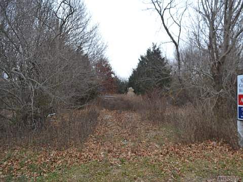 1st image of Alvahs Ln