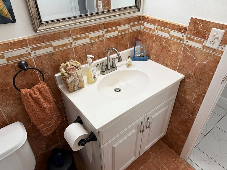502 Davis Rd #6 — Photo 20
