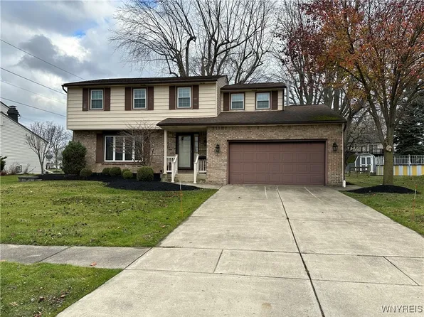 11 Sunrise Ter, Buffalo, NY 14224