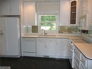 5th image of 701 Woodard Dr