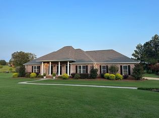 1063 Steele Rd, Starkville, MS 39759