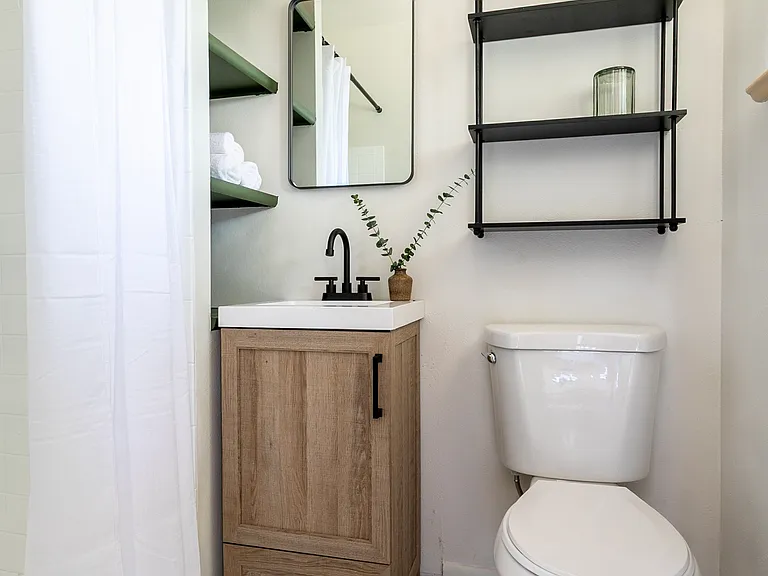 3735 Britting Ave — Photo 10