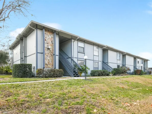 8163 SE Croft Circle #C-5, Hobe Sound, FL 33455