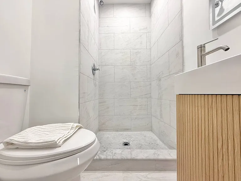 608 Pennsylvania Ave #2 — Photo 3