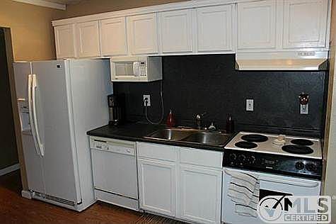 5th image of 5532 Baker Dr