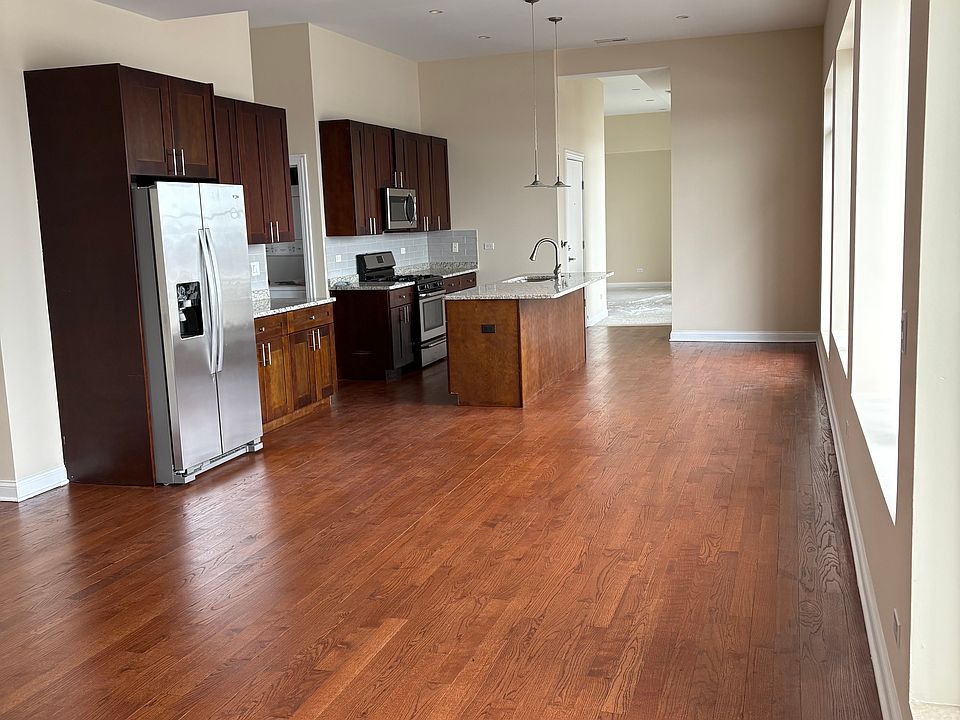 1st image of 2609 W Belmont Ave Unit 601E