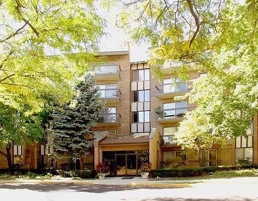 1st image of 701 Lake Hinsdale Dr APT 511