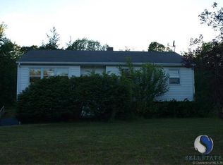 19 Kivela Rd, Plainfield, CT 06374