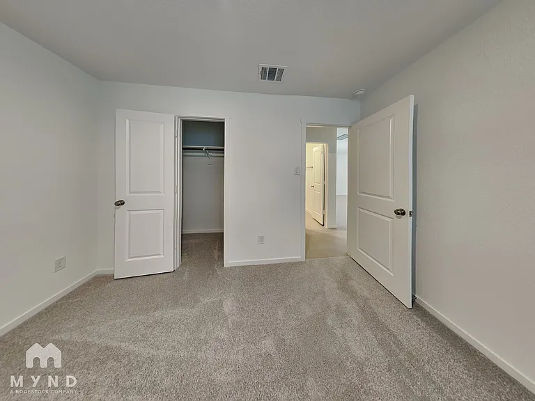 2057 Belgian Dr — Photo 13