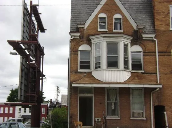 717 W Market St, York, PA 17401