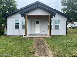 812 Monroe St, Sweetwater, TN 37874