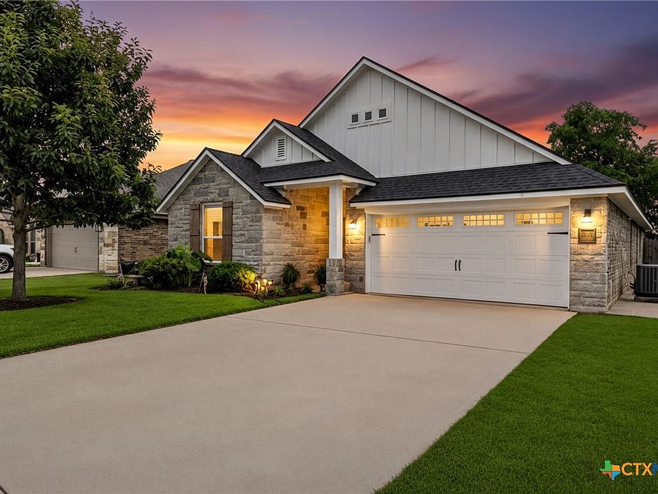 1st image of 3317 Crystal Ann Dr