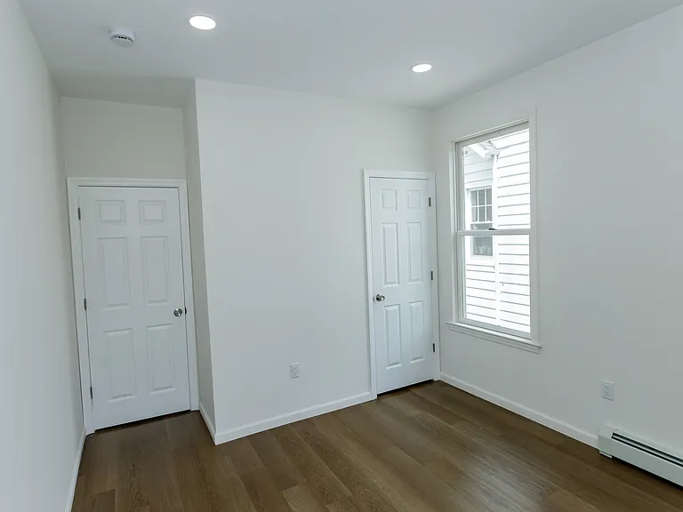 182 Ellery Ave #2 — Photo 31