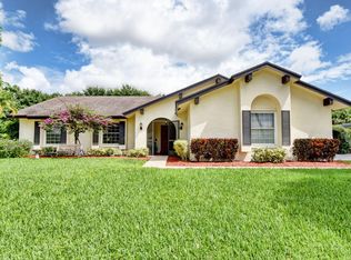 18442 102nd Way S, Boca Raton, FL 33498