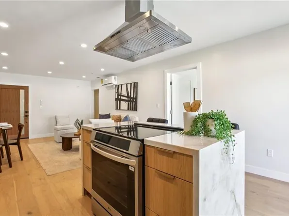 Prime Westwood Luxury Living