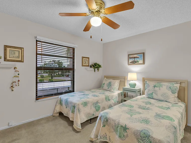 Guest Bedroom w/ walk-in closet