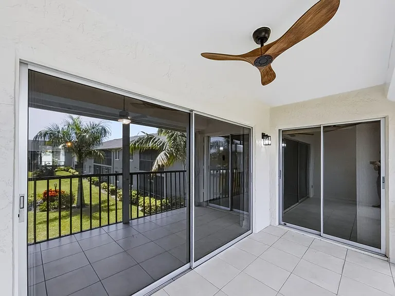 5693 Rattlesnake Hammock Rd #203 — Photo 28