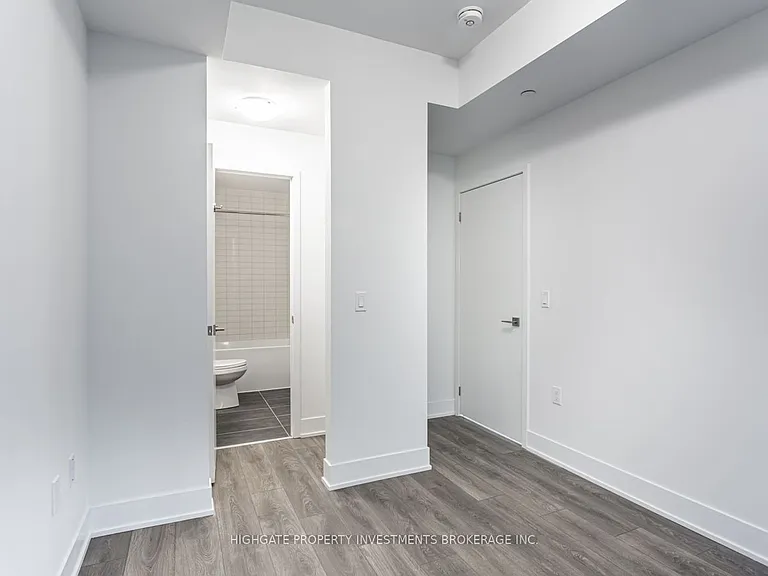 2916 Highway 7 Rd #305 — Photo 19
