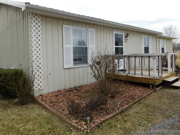 3199 S Boatman Road, Scottsburg, IN 47170