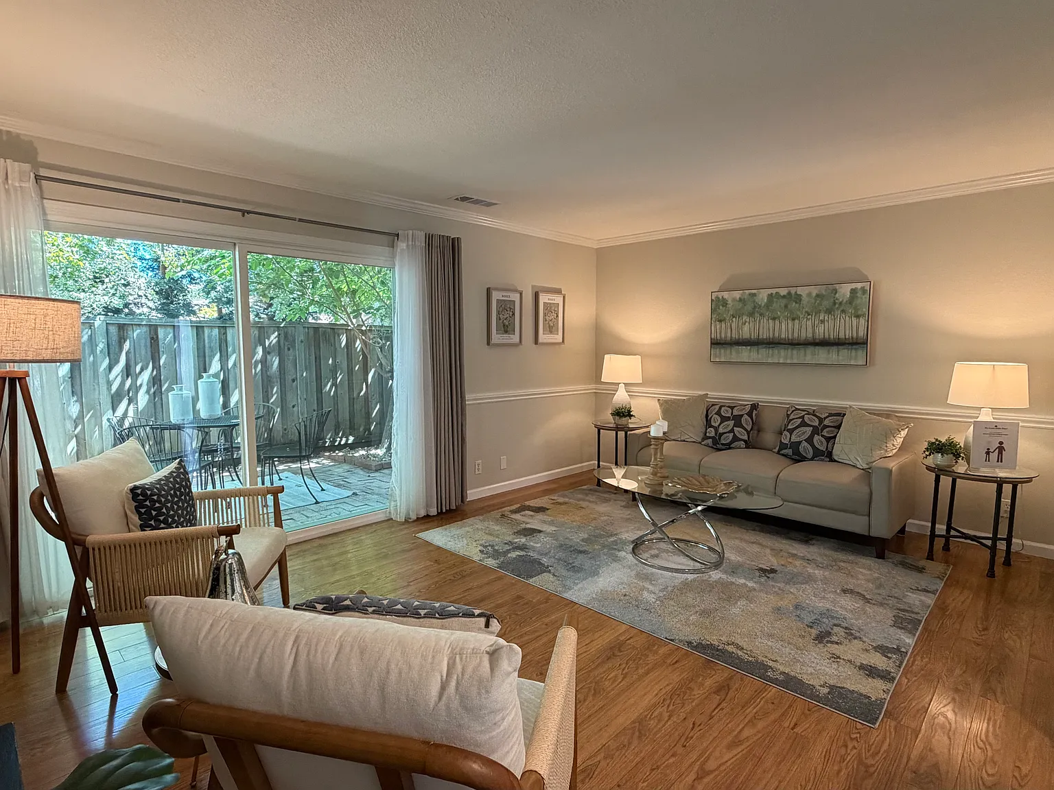 2 bed, 1166 sqft, $3,800 — Photo 4