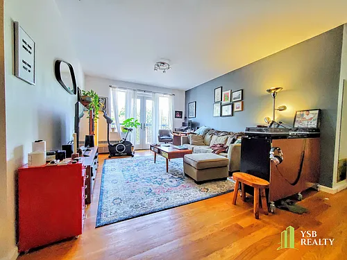 808 Myrtle Ave #4D Photo 1