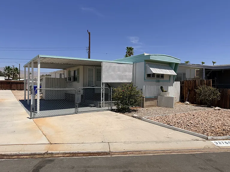 32760 Flagstaff Ave — Photo 17