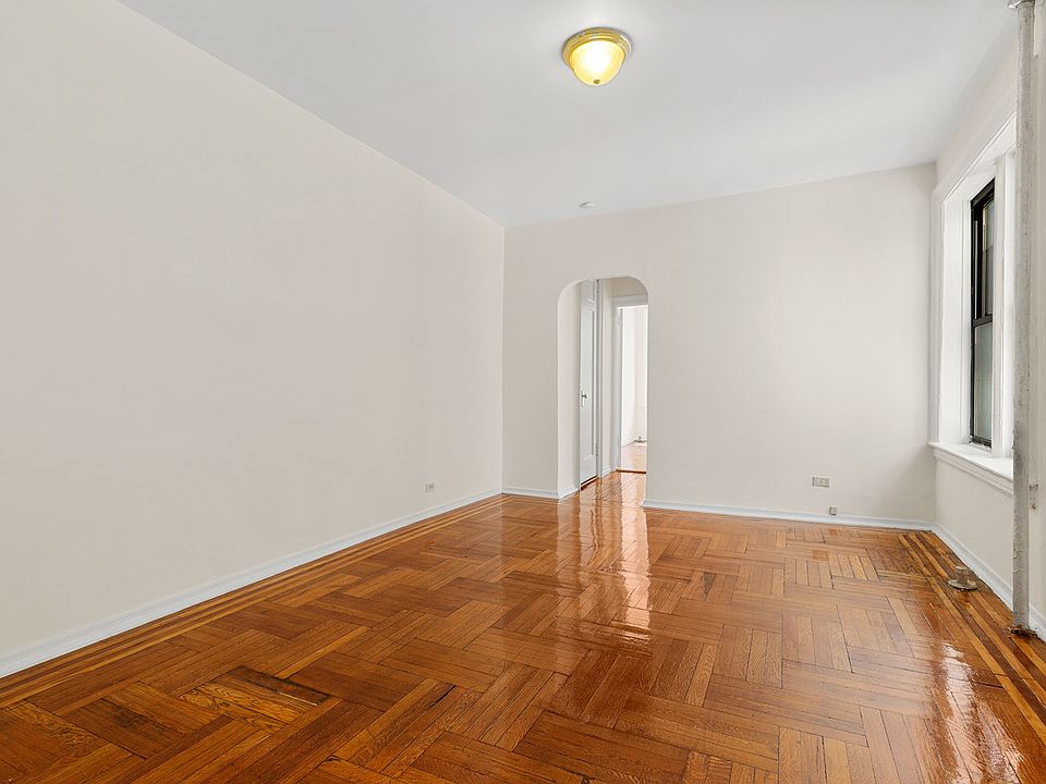 1st image of 20 Laurel Hill Ter APT 6E