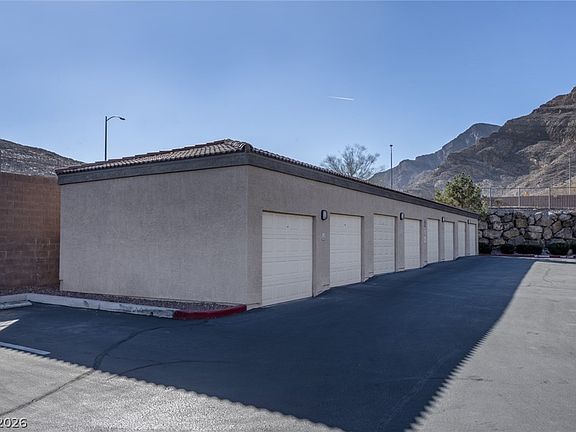 5th image of 3320 Cactus Shadow St Unit 204