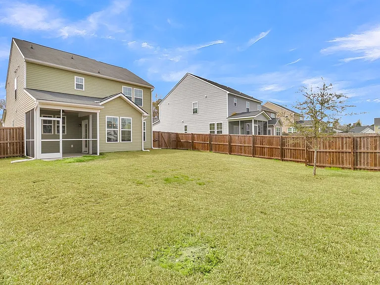 1419 Hermitage Ln — Photo 35