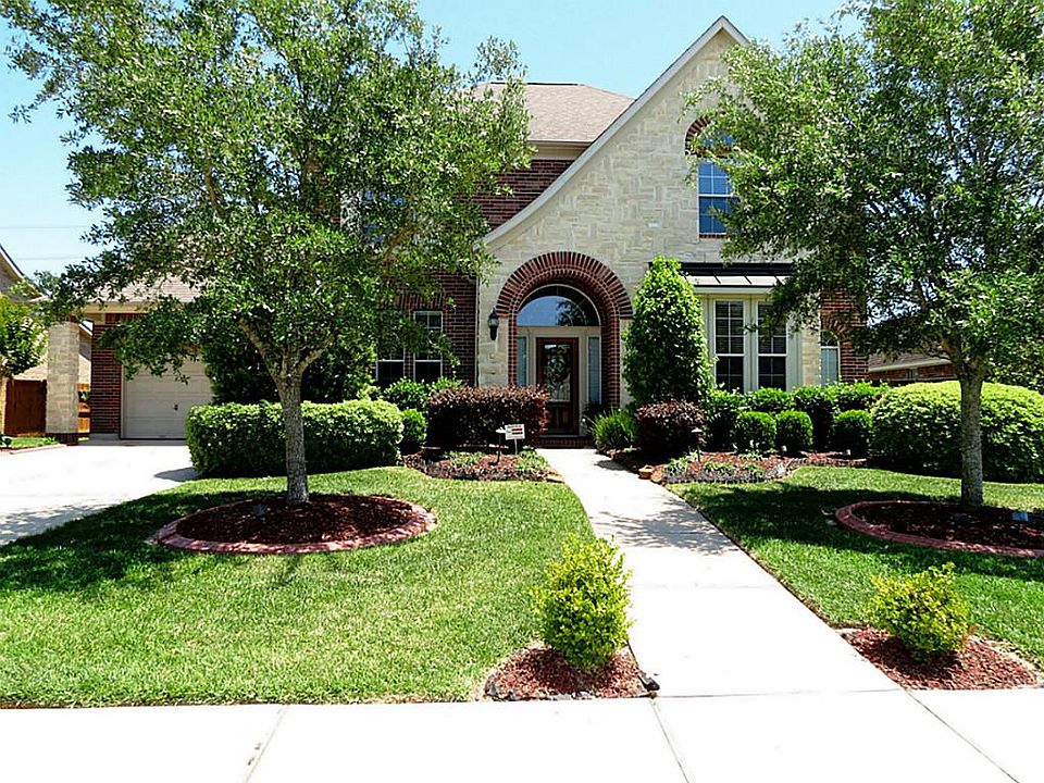 1st image of 14814 Winston Falls Ln