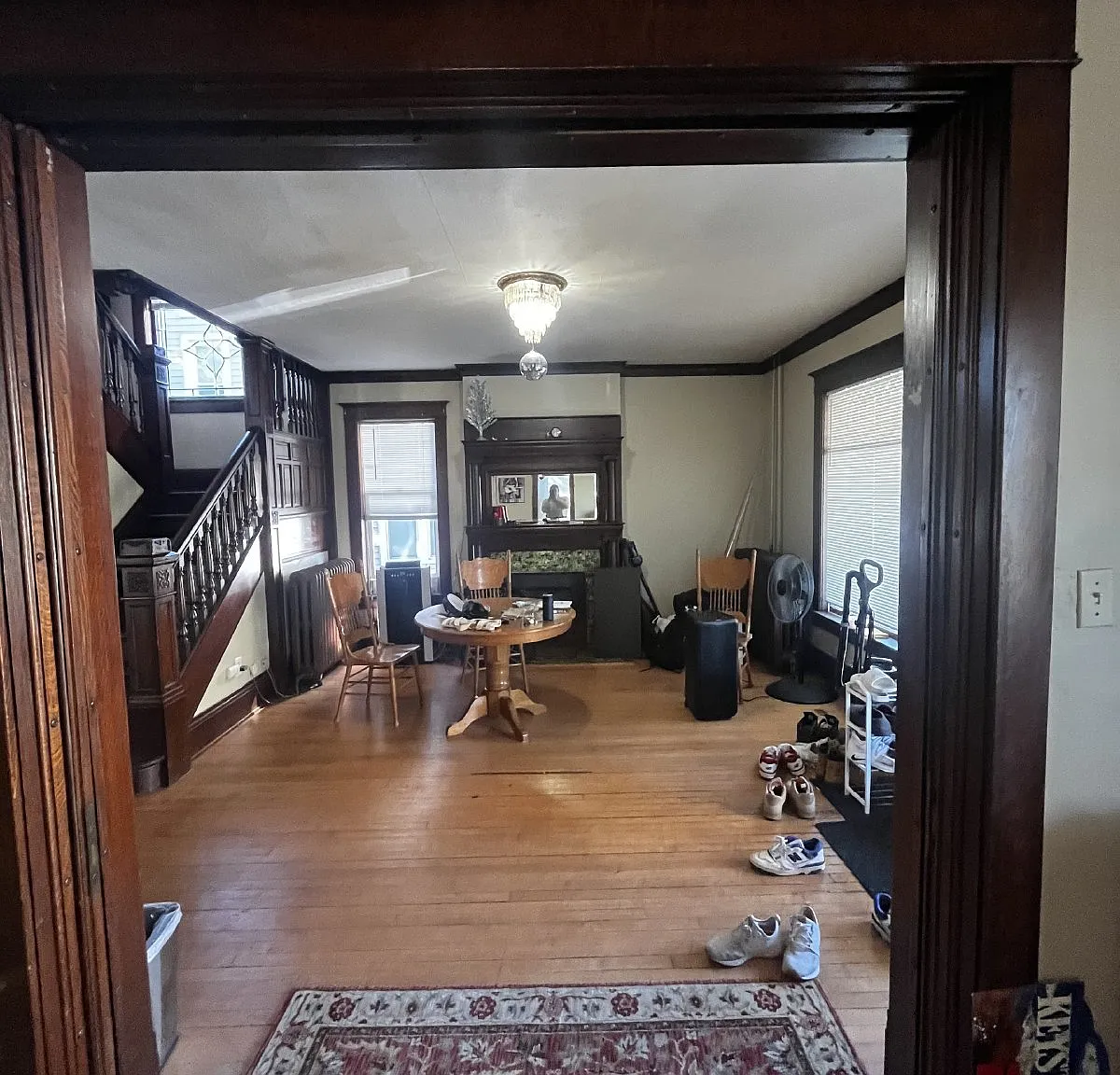 4 bed, 1.0 bath, 2186 sqft, $520 — Photo 4