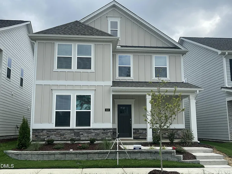 518 Dorset Stream Dr — Photo 1