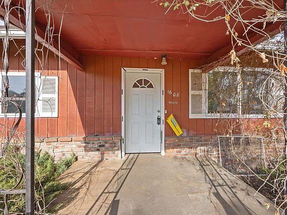 5th image of 1608 W Spofford Ave