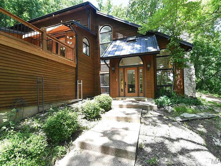 903 Strecker Rd — Photo 3