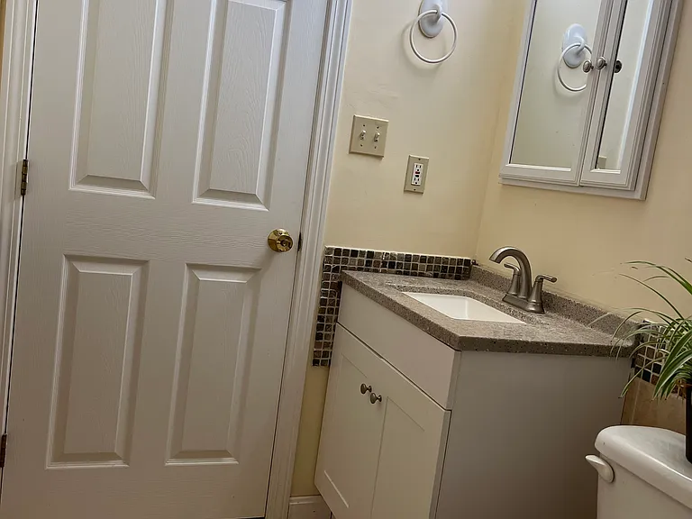 210 Kent Farm Rd #2 — Photo 35