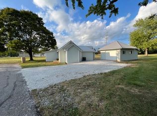 115 Walnut St, Wilkinson, IN 46186