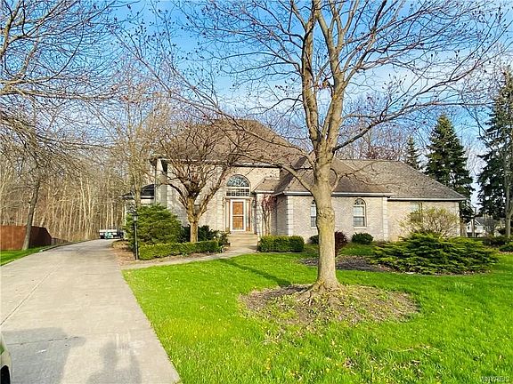 2nd image of 158 Timberlink Dr