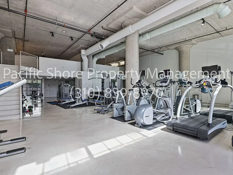 1855 Industrial St #408 — Photo 25