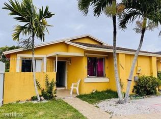 12261 SW 194th St, Miami, FL 33177