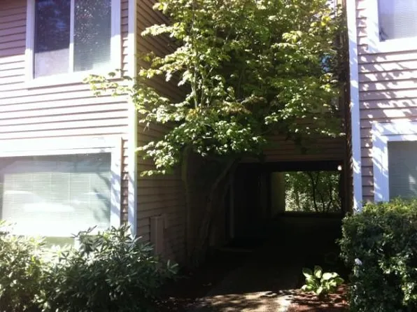 23723 12th Pl S #1703, Des Moines, WA 98198