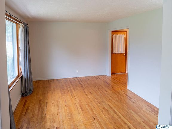 4th image of 307 Bethesda Dr SE