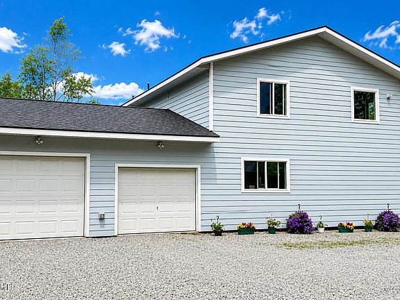 2nd image of 6400 N Weltin Way