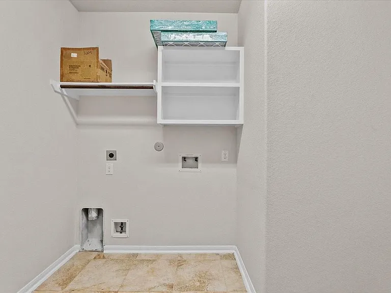 2246 Oakleaf Trail Ln — Photo 38