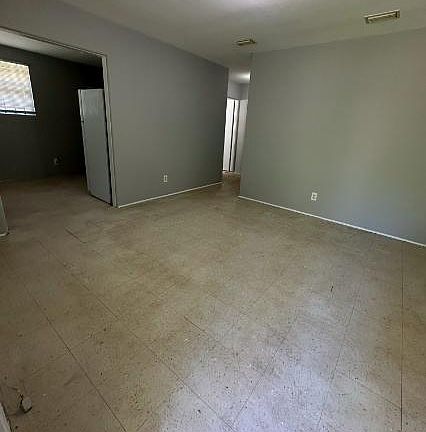 2nd image of 3811 Chase Ave