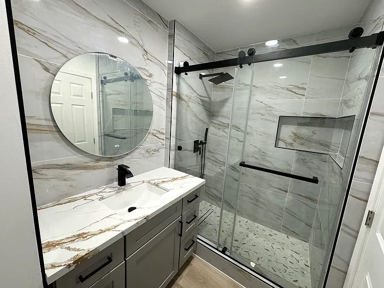 933 Hilgard Ave #202 — Photo 1