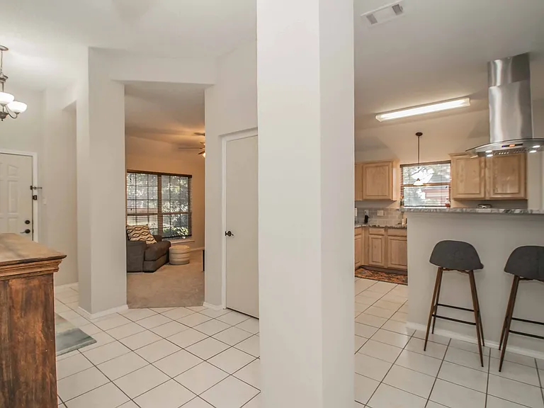 436 Hillside Dr — Photo 9