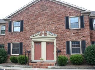 105 Buckingham Dr #105, Evansville, IN 47715
