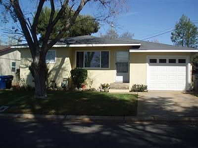 1st image of 817 Comstock Dr