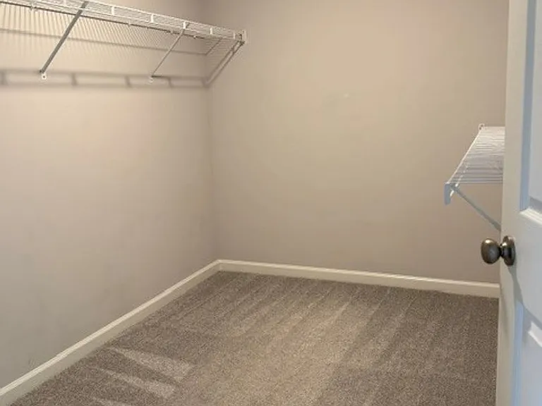 108 Emmitt And Angies Dr — Photo 16