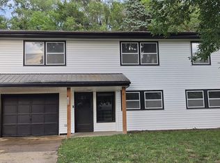3606 Dupont St, Sioux City, IA 51104